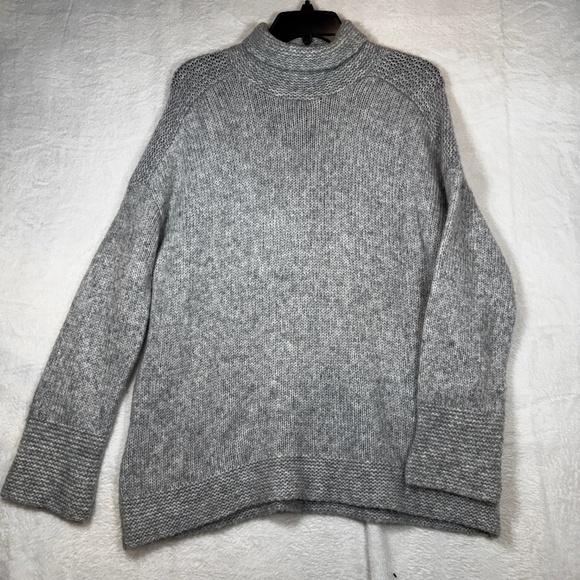 Nanette Lepore Sweater Womens Size Medium Grey Knit Turtleneck Cozy Yak - Picture 1 of 7